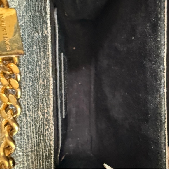 Saint Laurent Kate Tassel Small Bag in Metallic Leather - Picture 8 of 11